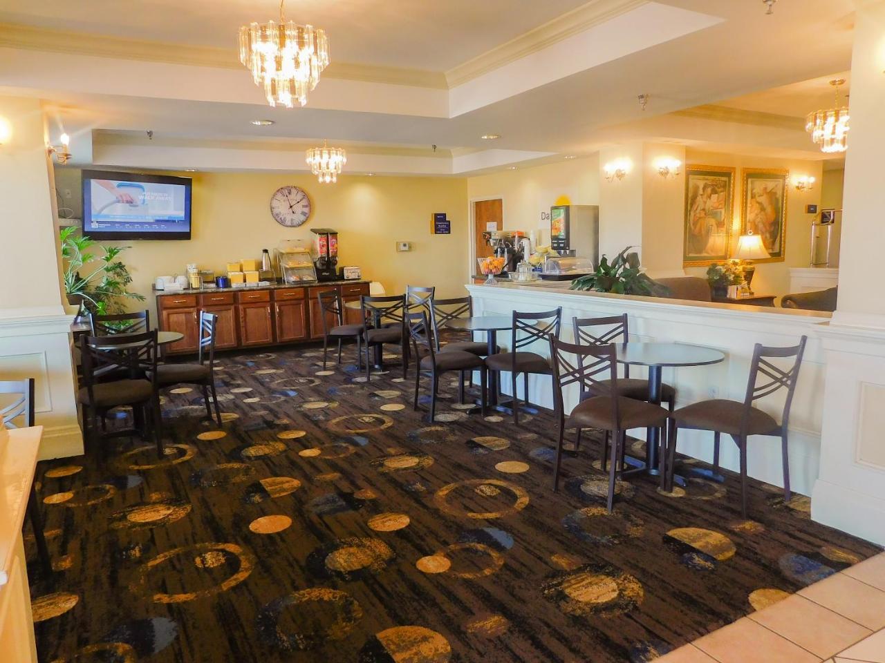 Days Inn & Suites By Wyndham Pocahontas Exterior foto